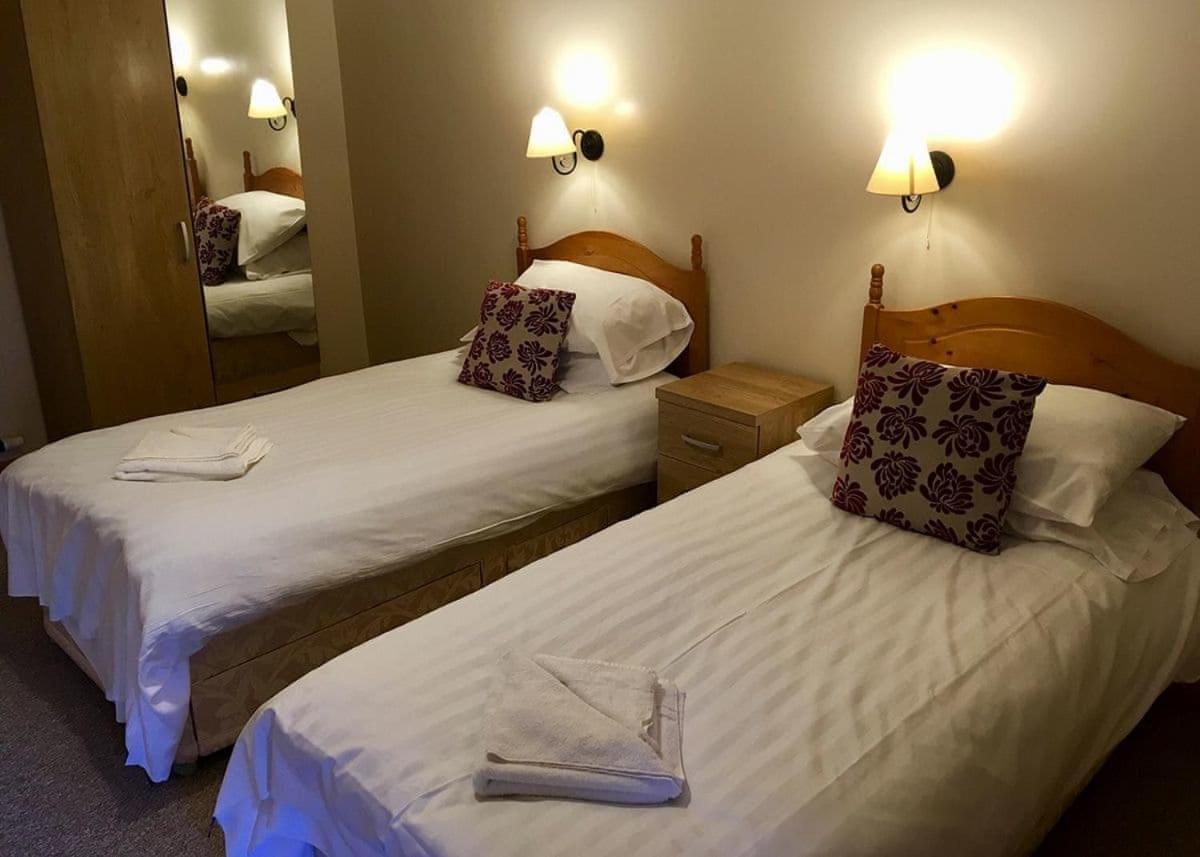 Pound Farm Lodges Крук Екстер'єр фото