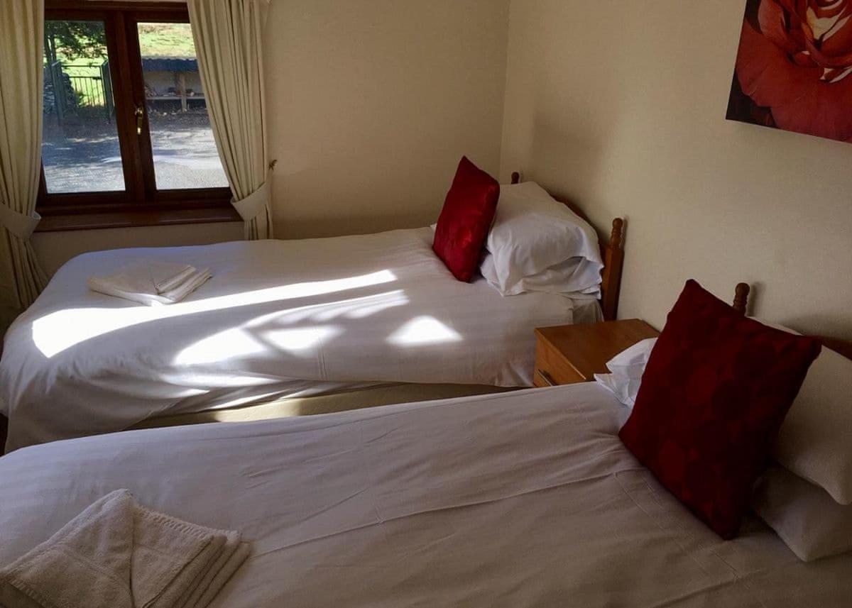Pound Farm Lodges Крук Екстер'єр фото