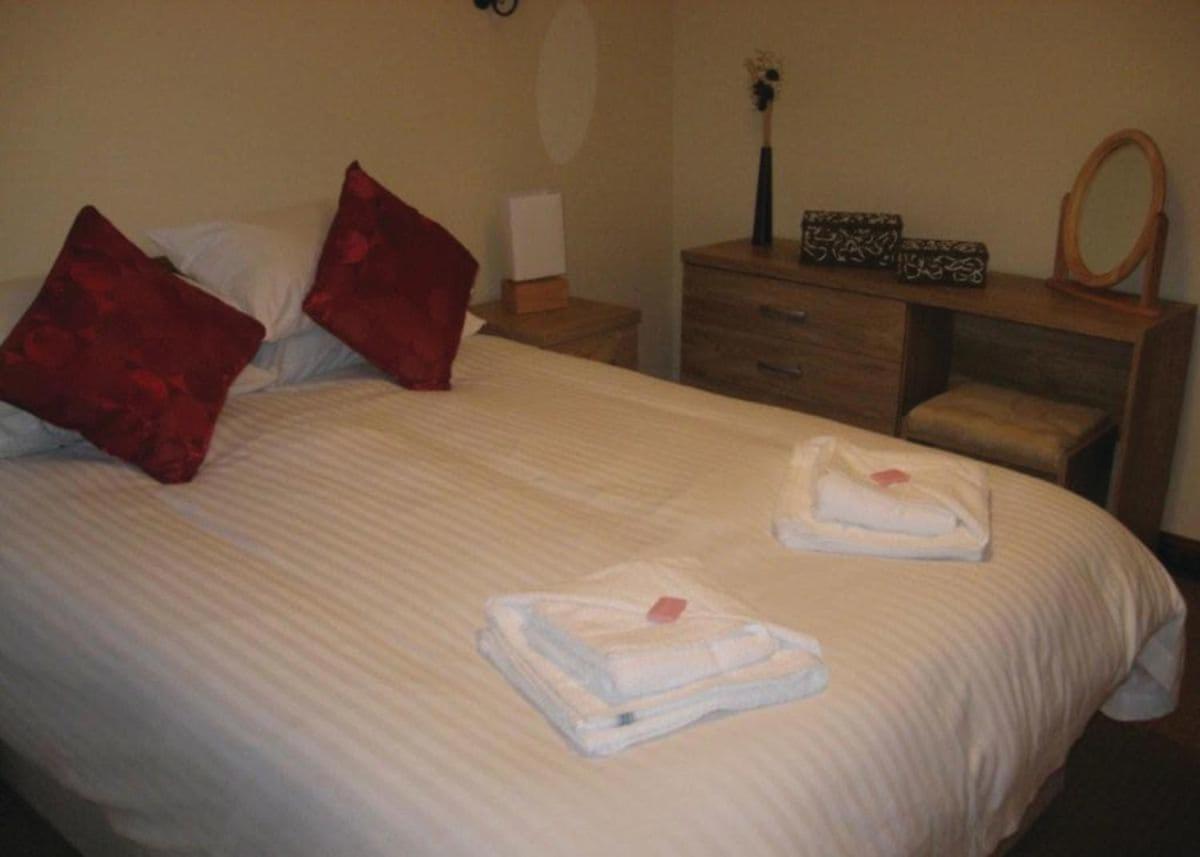 Pound Farm Lodges Крук Екстер'єр фото